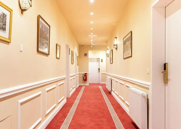 Aviano Boutique 4* Bécs